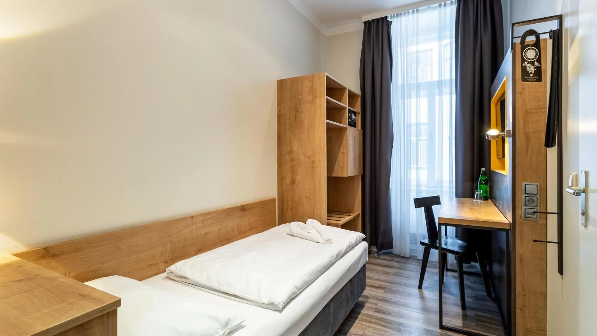 Hotel Westbahn Viyana