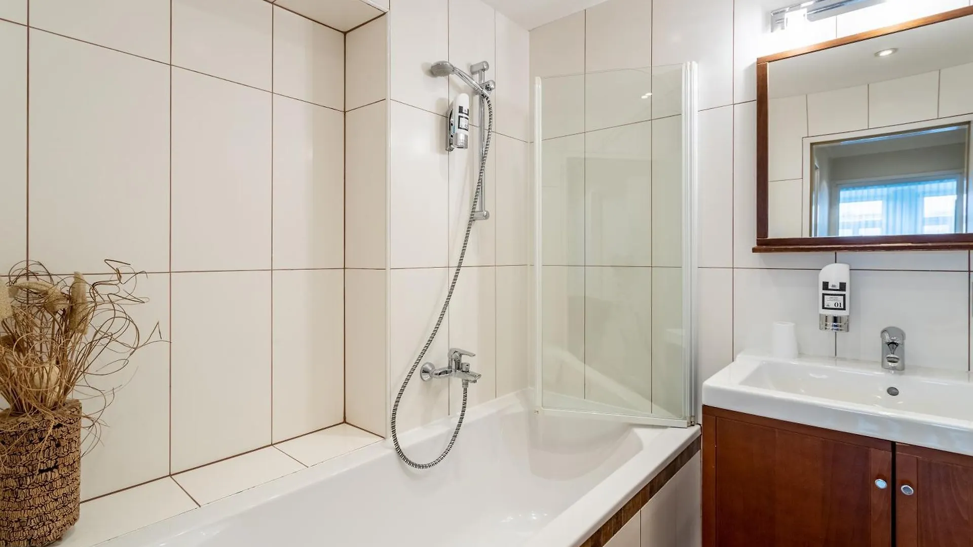Hotel Westbahn Viyana 3*,  Avusturya