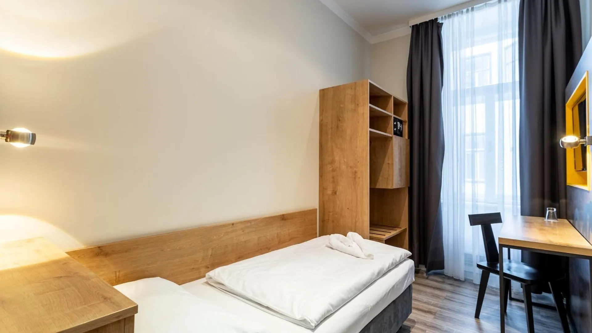 Hotel Westbahn Viyana