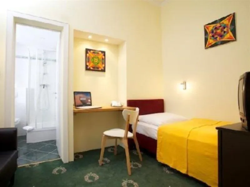 Hotel Westbahn Viyana