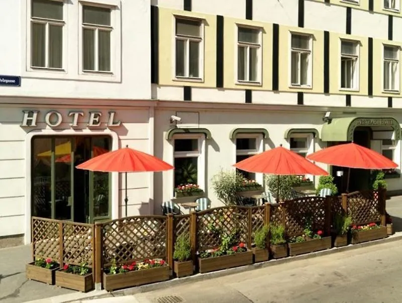Hotel Westbahn Viyana